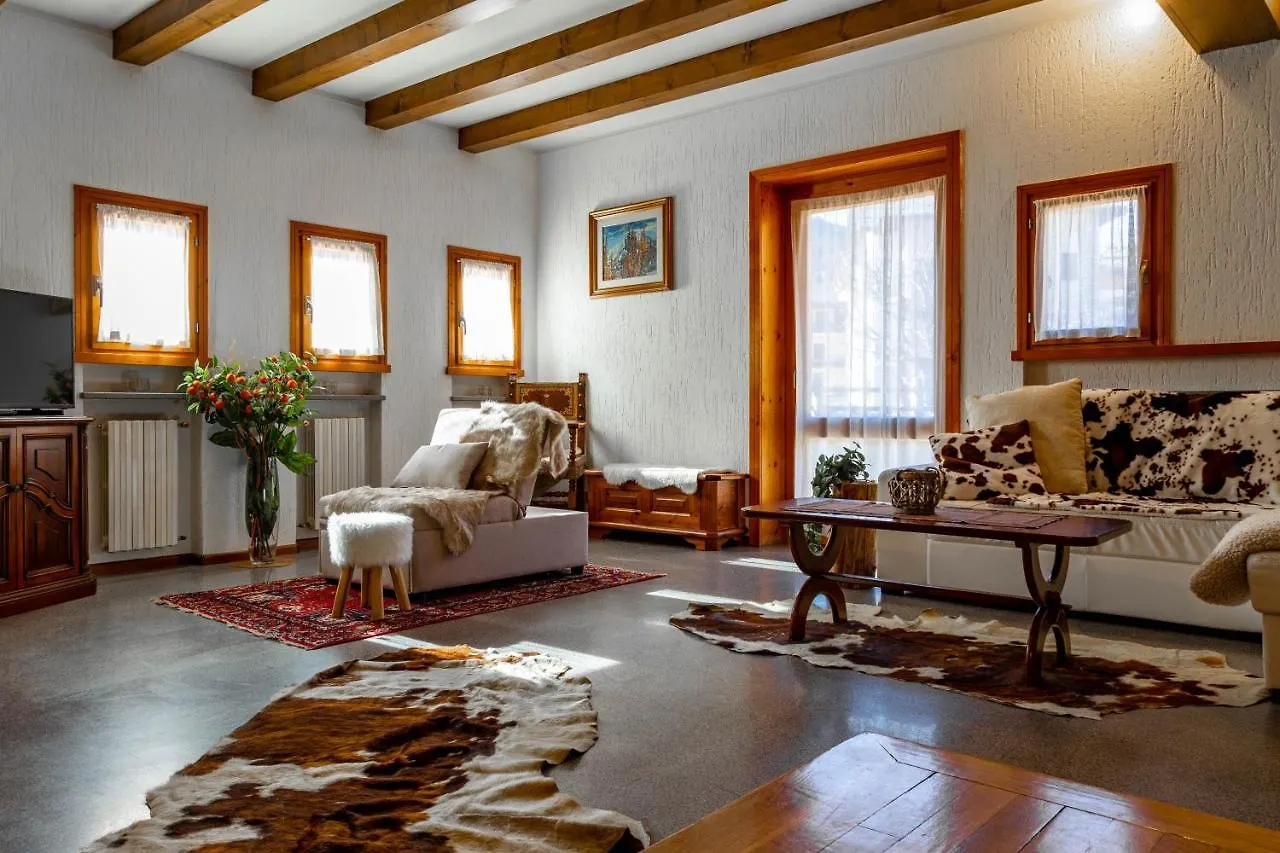 Villa Paola Bormio 0*,  Itálie
